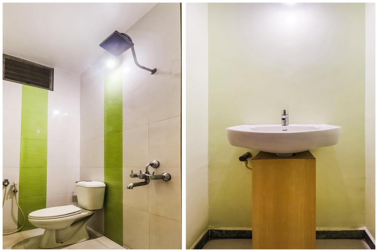 Oyo 70841 Hotel Anjali Residency Velur Экстерьер фото